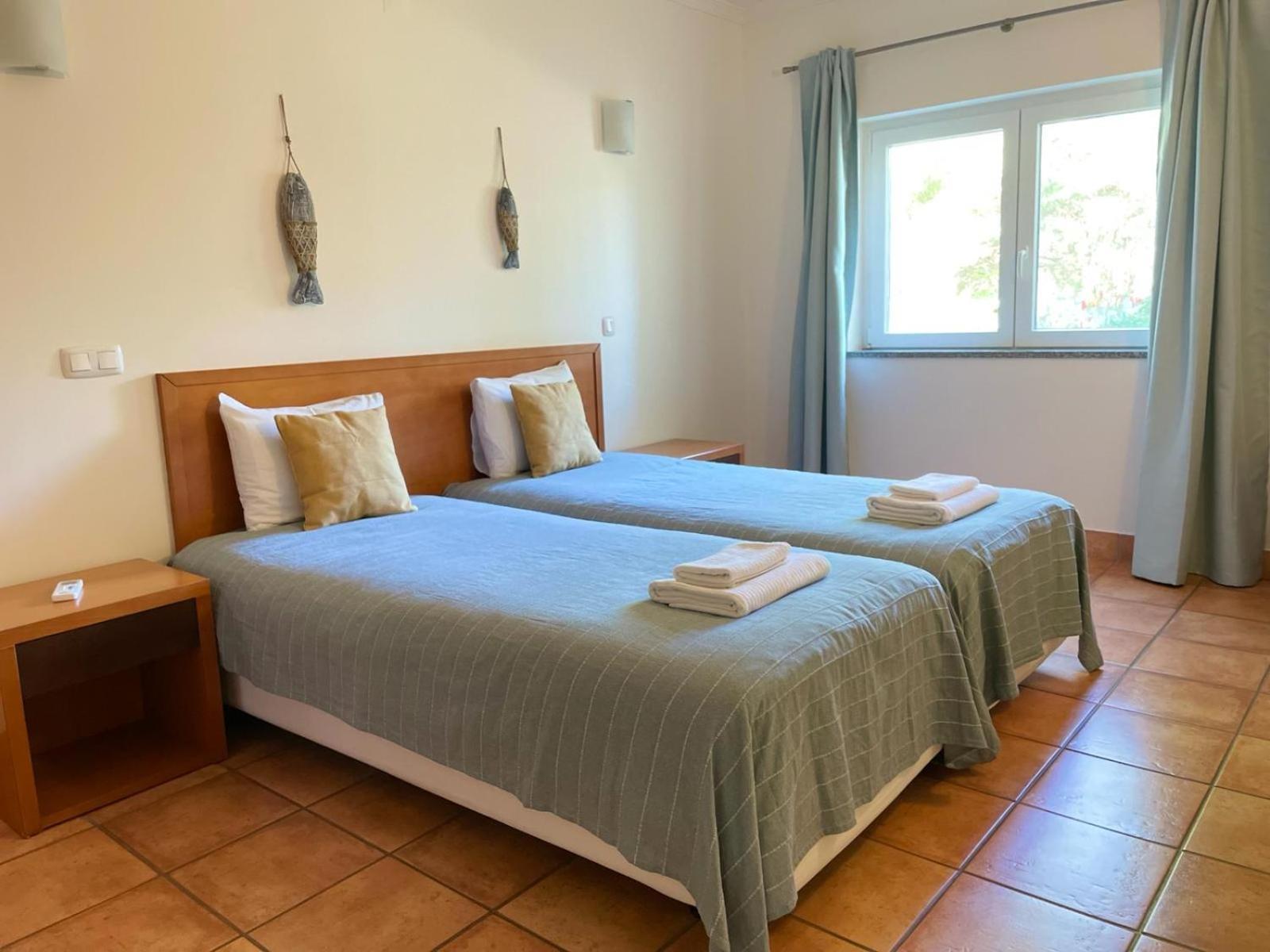 Spacious Apartment Near Porto De Mos Beach, Lagos. Luaran gambar